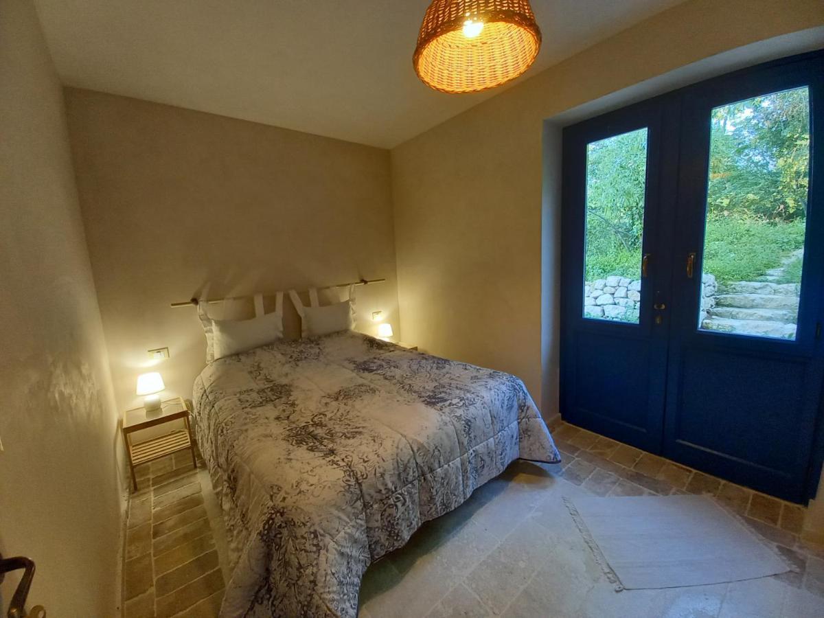 La Casa Dalle Finestre Blu Abbateggio ภายนอก รูปภาพ